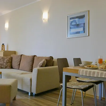 Apartament C - бийч с *