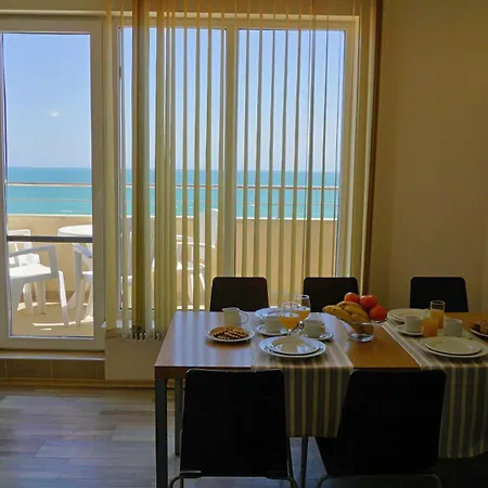 Apartament бийч - *