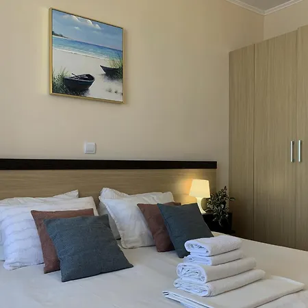 C - бийч с Apartament Obzor