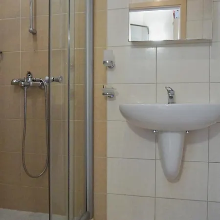 C - бийч с * Obzor